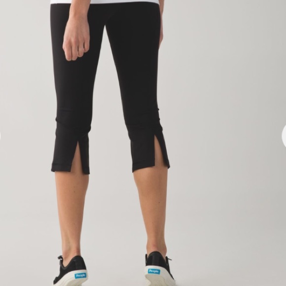 Lululemon Gather and Crow Crop II - Picture 3 of 3